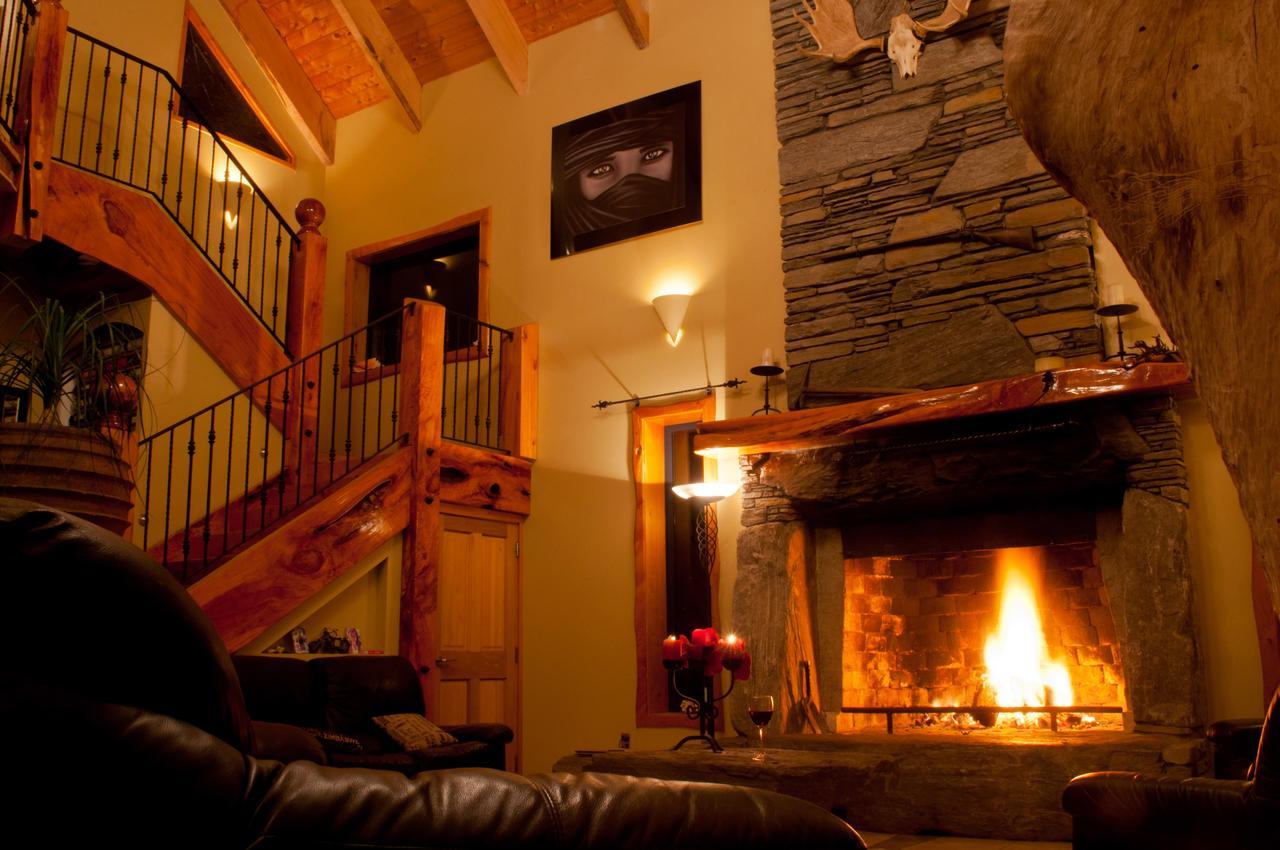 Tree House Lodge Bed & Breakfast Cheviot Ngoại thất bức ảnh