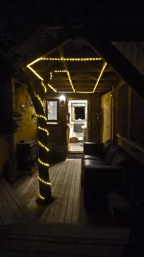 Tree House Lodge Bed & Breakfast Cheviot Ngoại thất bức ảnh